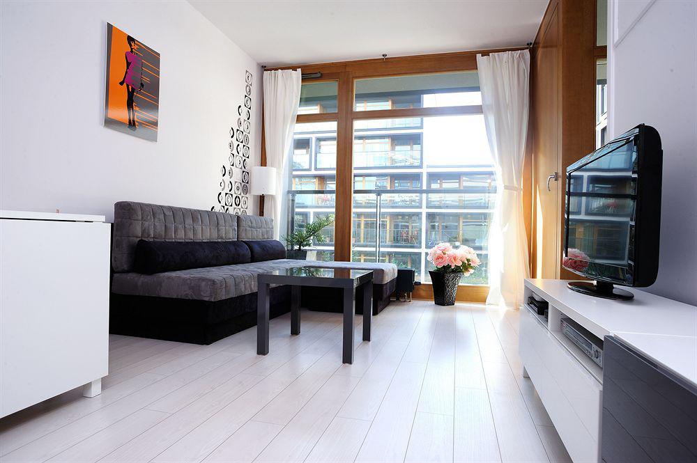 Exclusive Apartments - Wola Residence Warsawa Bagian luar foto